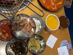 -老炉家木炭烤肉(长江国际店)
