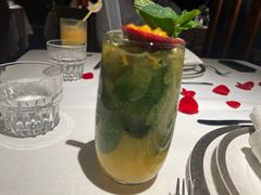 -Mogul Eatery·大亨餐酒馆