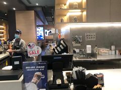 -瑞幸咖啡(外滩SOHO店)