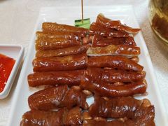 -津津菜馆(绝没分店)