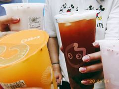 -CoCo都可(曹路宝龙广场店)