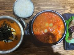 -吴草鸡爪오초닭발韩食堂(融恒盈嘉中心店)