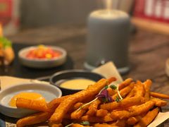 -HIGH FIVE哈福手工汉堡(桂林路店)