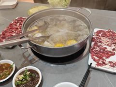 -官塘陈记鱼生·潮汕砂锅粥·牛肉火锅(潮枫路总店)
