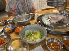 刀削五花肉-姜虎东白丁烤肉(虹桥天地店)