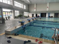 -英派斯健身游泳馆