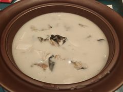 -忆江南·临江鱼馆