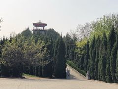 -汉长安城未央宫国家考古遗址公园