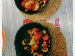 -必胜客(联投东方店)
