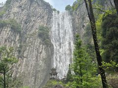 -刘伯温故里景区百丈漈