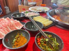 -谭鸭血老火锅(万象九宜城店)