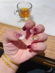 -瞧·享轻奢美甲美睫