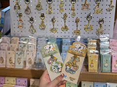-猫的天空之城概念书店(苏州诚品店)