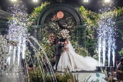 -格乐利雅婚礼艺术中心(南外滩店)