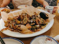 -云天楼国鼎喜宴中心(国鼎店)