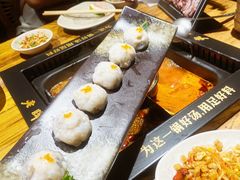 棒打虾滑-老牌坊云南鱼豆花火锅(爱建店)