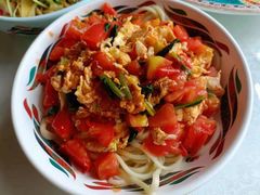 西红柿鸡蛋拉条子-巴依老爷新疆美食(马驹桥店)