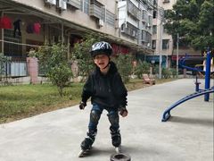 -乐翔轮滑(中庚漫游城店)