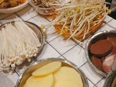 -蛙老爹·蜀香美蛙鱼头(王家湾店)