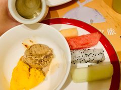 -咖啡苑自助餐厅·中国大饭店