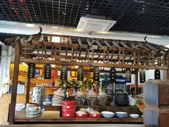 -黄桷树曹家私房菜(江与城店)