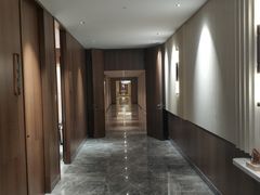 -荣里烤鸭