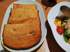 咖椰吐司-HELLO 27 意面·沙拉·帕尼尼