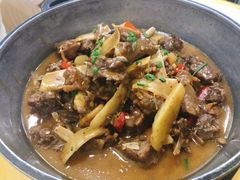 农家烧土鸭-赣南风味阁(赣州客家大道店)