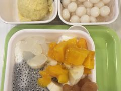 -满记甜品(优客百盛店)