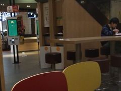 大堂-麦当劳(西单明珠店)