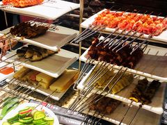 现穿羊肉串-丰茂烤串(六里桥店)
