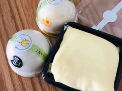 -蜜蜂小象·榴莲千层蛋糕(时代汇11栋店)