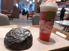 -奈雪的茶(青岛卓悦里INTOWN店)