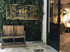 门面-RGF(巨鹿路店)