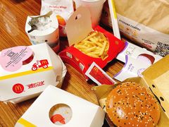 -麦当劳(红旗路店)