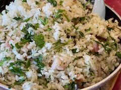 -侬佳蒸菜馆(听潮店)