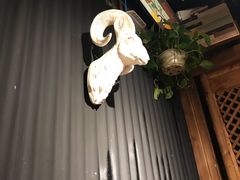 大堂-有奴思烤肉·清真(正宁路店)