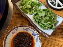 -毛辣果·贵州红酸汤牛肉火锅(西单店)
