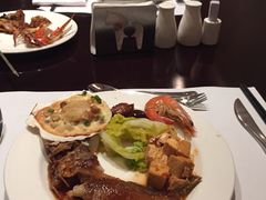 -咖啡苑自助餐厅·中国大饭店