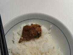 -费大厨辣椒炒肉(高铁吾悦广场店)