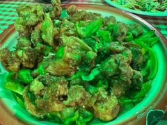 -超越海鲜屋(飞龙物业店)