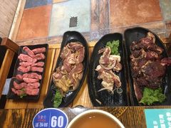 -胡悦里韩式烤肉(芝罘万达广场店)