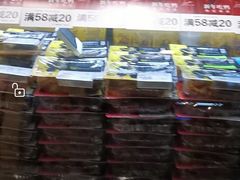 -周黑鸭(宁波鄞州区环球银泰城店)