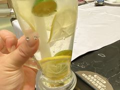 -红鼎豆捞·非遗鲍皇汤火锅(宝丰路店)