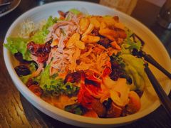 -wineapp葡萄酒餐吧(外滩金融中心店)