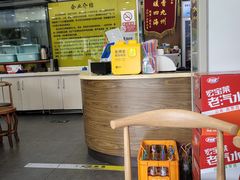 -龙记桂林米粉(财满街店)