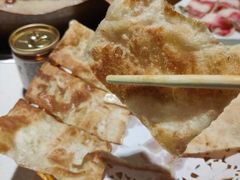 -墨居上隐·院子里火锅(峨眉店)