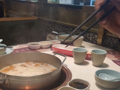-洪氏嗨捞·猪肚鸡火锅(阳光天地店)