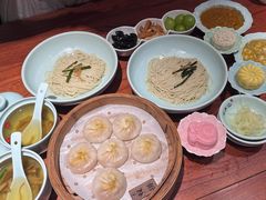 -裕兴记•蟹黄面馆(人民广场店)