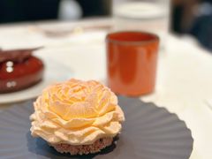 -潮一不贰·法式甜品·生日蛋糕·西式简餐(外滩店)